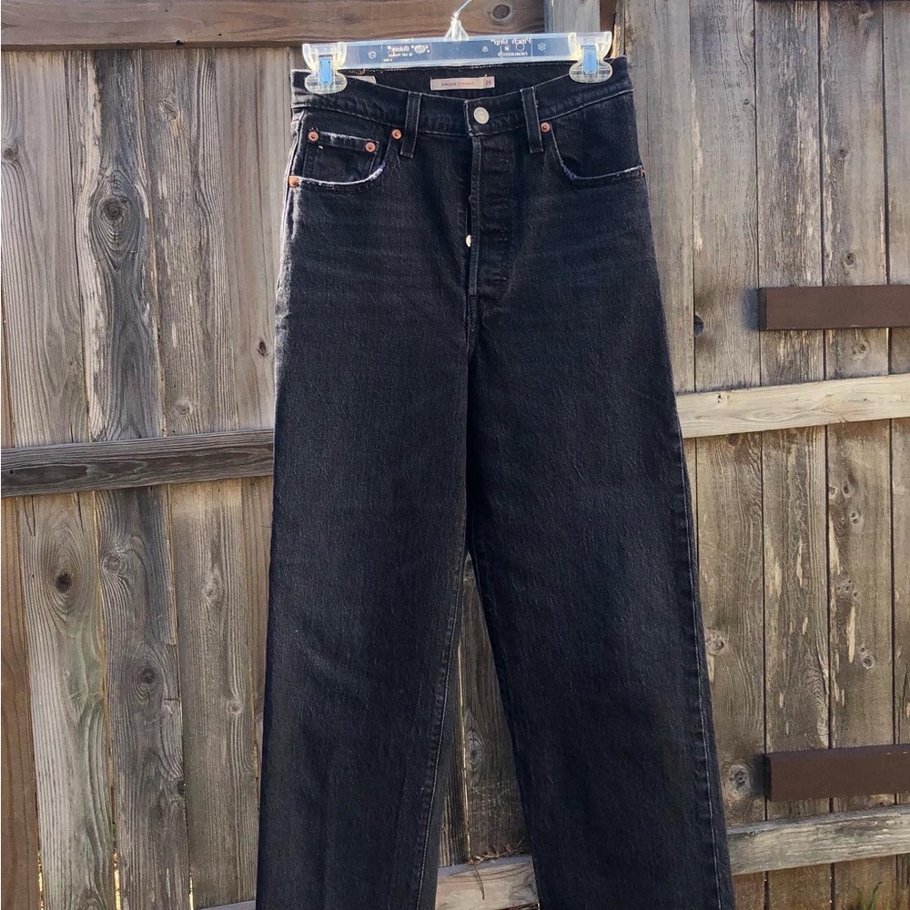 levi’s ribcage jeans